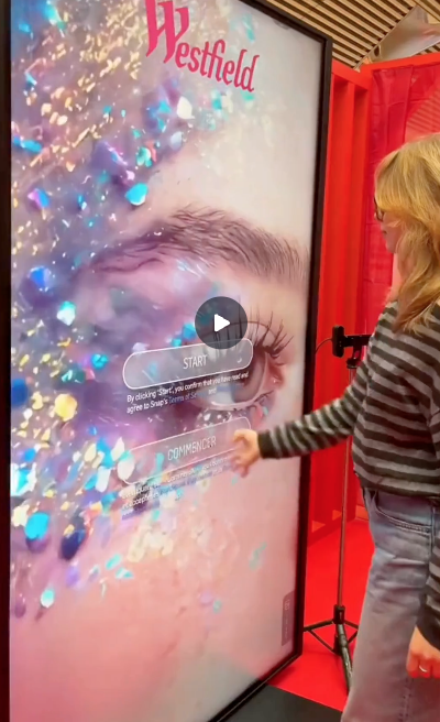 Magic Mirror luxury beauty AR experience