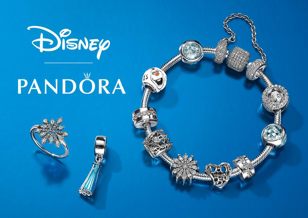 Visual of Pandora Disney jewelry in web AR